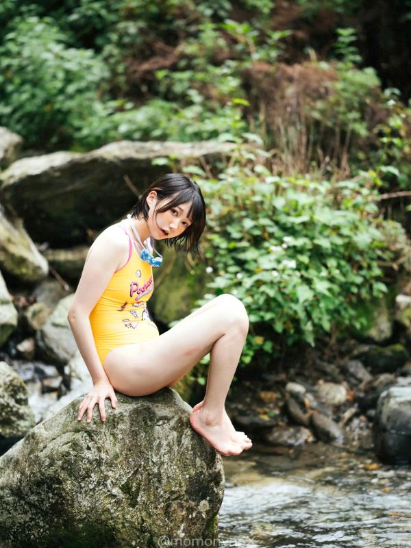    NAGISA魔物喵 - 夏日溪涧户外写真，清爽连体泳衣与戏水时光 [72P]第15张图片