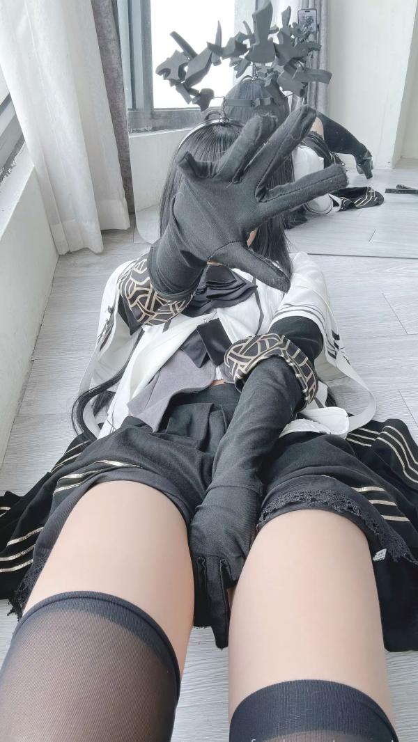    PoppaChan Virtuosa角色扮演私房写真，极品黑白制服诱惑，极致魅惑美图 [44P]第9张图片