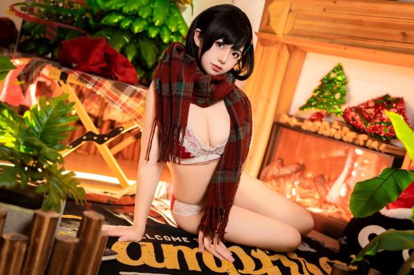    虎森森 - 圣诞快乐：节日红绿彩绘私房写真，火辣诱惑圣诞女神，性感视觉盛宴第44张图片