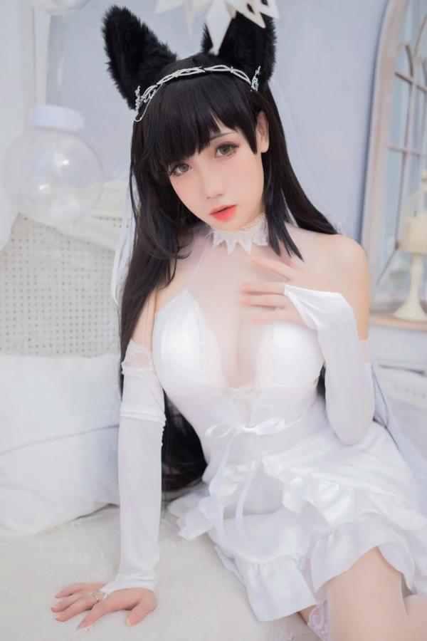    焖焖碳 - 爱宕花嫁Cosplay、白丝兽耳新娘诱惑写真 [20P]第2张图片