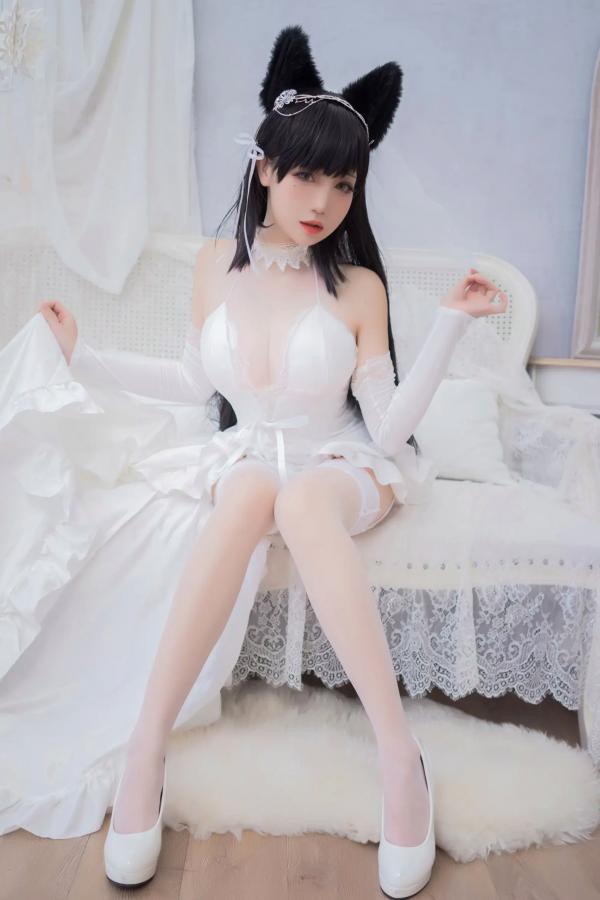    焖焖碳 - 爱宕花嫁Cosplay、白丝兽耳新娘诱惑写真 [20P]第8张图片