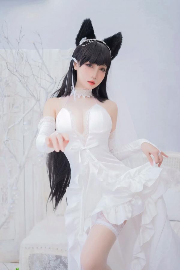    焖焖碳 - 爱宕花嫁Cosplay、白丝兽耳新娘诱惑写真 [20P]第18张图片