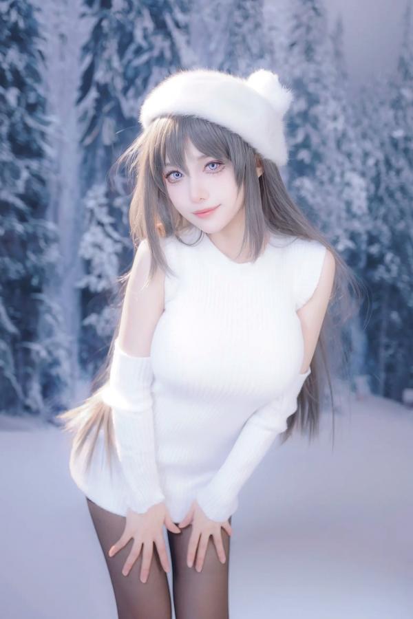    Shika小鹿鹿 - 麻衣学姐冬日雪景写真，白毛针织衫搭配黑丝诱惑，演绎冰雪清纯女神范，高清大图25P第10张图片