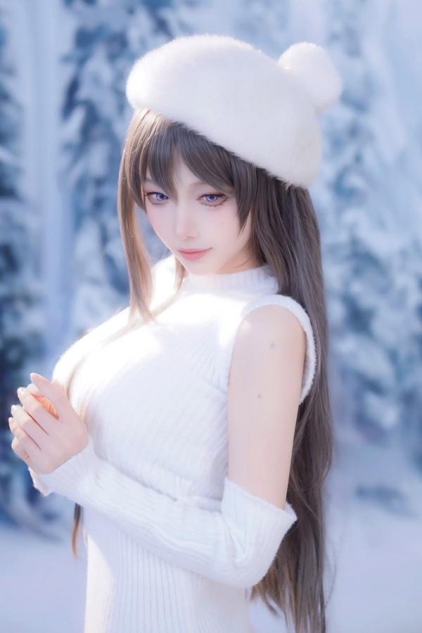    Shika小鹿鹿 - 麻衣学姐冬日雪景写真，白毛针织衫搭配黑丝诱惑，演绎冰雪清纯女神范，高清大图25P第14张图片