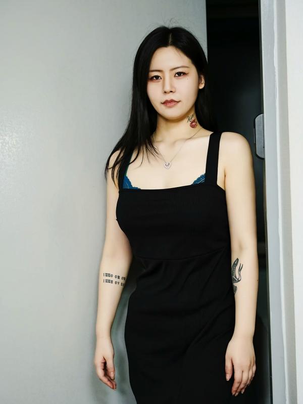    Choi Ri - Vol.02 Missy Look 居家厨房私房照，高颜值纹身女神尽显性感韵味第1张图片