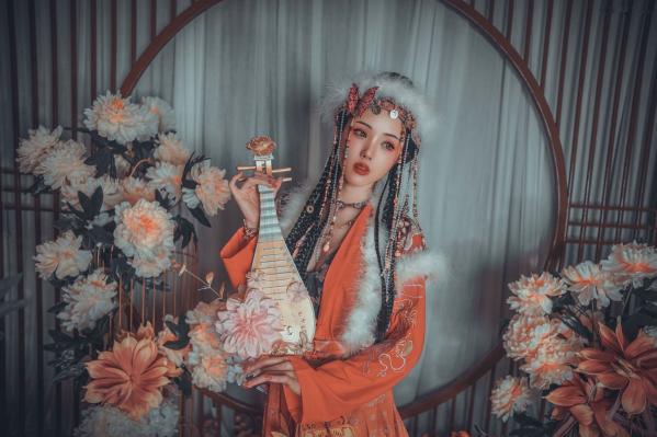    钛合金TiTi-含香：梦幻蝴蝶国风艺术私房照，绝美妆造与极致诱惑的视觉盛宴第2张图片