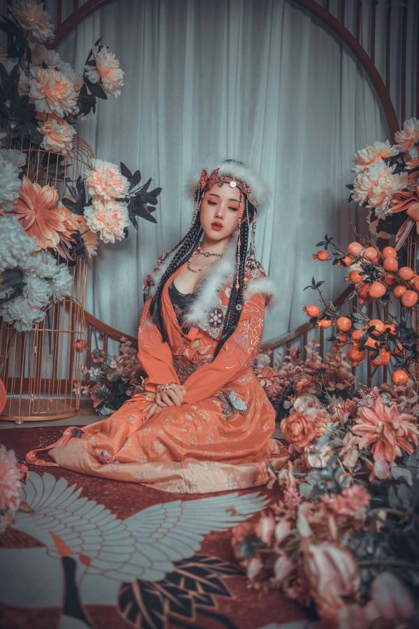    钛合金TiTi-含香：梦幻蝴蝶国风艺术私房照，绝美妆造与极致诱惑的视觉盛宴第5张图片