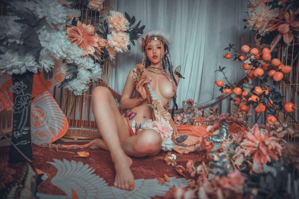    钛合金TiTi-含香：梦幻蝴蝶国风艺术私房照，绝美妆造与极致诱惑的视觉盛宴第8张图片
