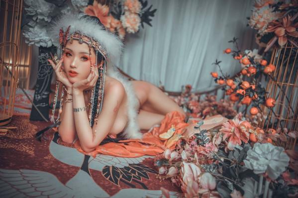    钛合金TiTi-含香：梦幻蝴蝶国风艺术私房照，绝美妆造与极致诱惑的视觉盛宴第35张图片