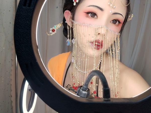    钛合金TiTi-含香：梦幻蝴蝶国风艺术私房照，绝美妆造与极致诱惑的视觉盛宴第58张图片