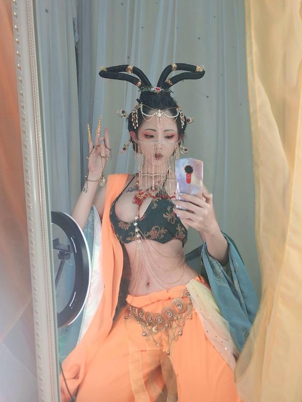    钛合金TiTi-含香：梦幻蝴蝶国风艺术私房照，绝美妆造与极致诱惑的视觉盛宴第66张图片