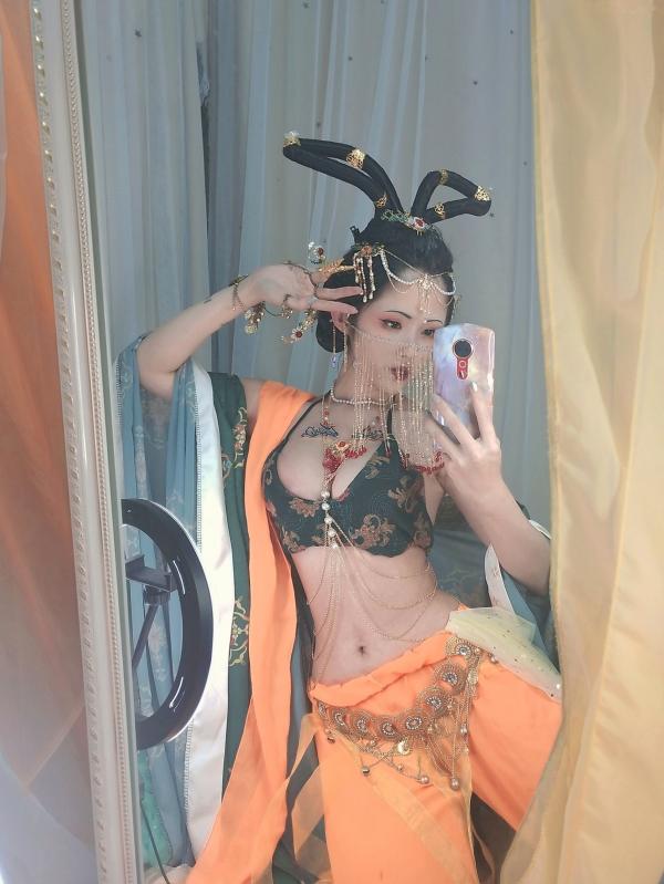    钛合金TiTi-含香：梦幻蝴蝶国风艺术私房照，绝美妆造与极致诱惑的视觉盛宴第67张图片