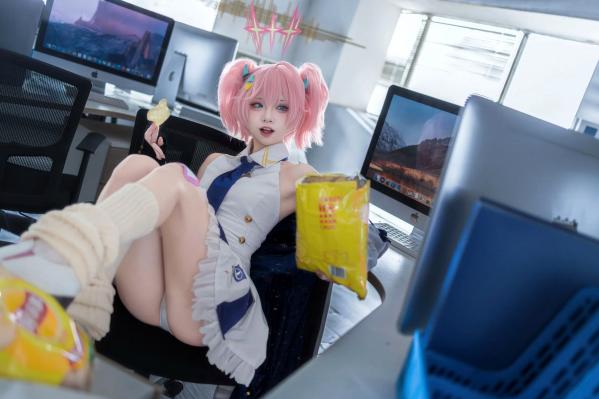    纸悦Etsu_ko - 桃香：二次元少女办公室Cosplay角色扮演，清新甜美治愈系写真 [54P]第5张图片