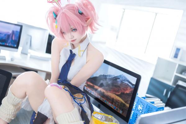    纸悦Etsu_ko - 桃香：二次元少女办公室Cosplay角色扮演，清新甜美治愈系写真 [54P]第37张图片