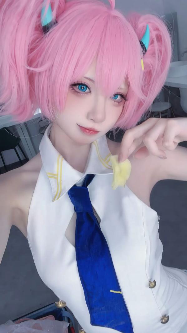    纸悦Etsu_ko - 桃香：二次元少女办公室Cosplay角色扮演，清新甜美治愈系写真 [54P]第54张图片