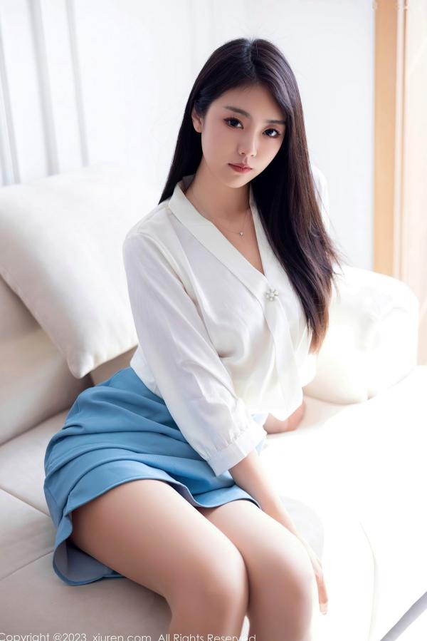   XiuRen秀人网-7314-可樂Vicky白衬衫蓝短裙，极致丝袜美腿高跟鞋，职场OL风格女神写真第65张图片