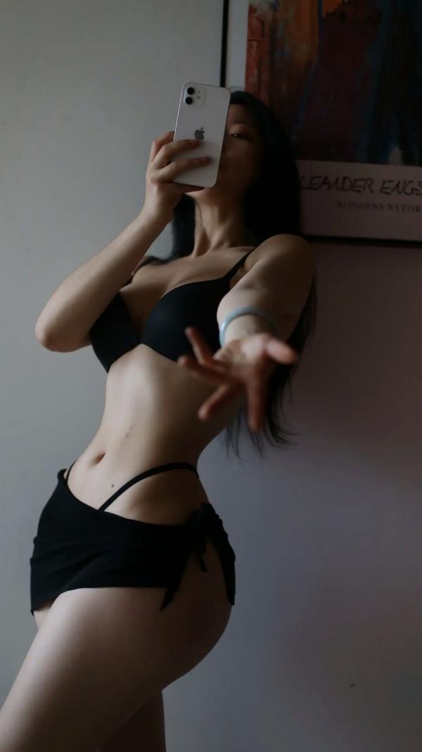    Cool文茜 黑色魅惑私房套图，迷人女仆装与透视连体衣，极致S曲线诱惑呈现第2张图片