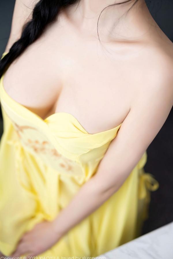 杨晨晨 sugar小甜心CC  XiaoYu语画界-1126-杨晨晨Yome：明媚亮黄居家私房写真，诱惑连衣短裙演绎极致美感，无圣光大尺度唯美视觉盛宴第80张图片
