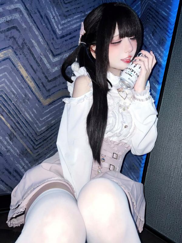    纸悦Etsu_ko - 与地雷系女子的ktv约会 [44P]第9张图片