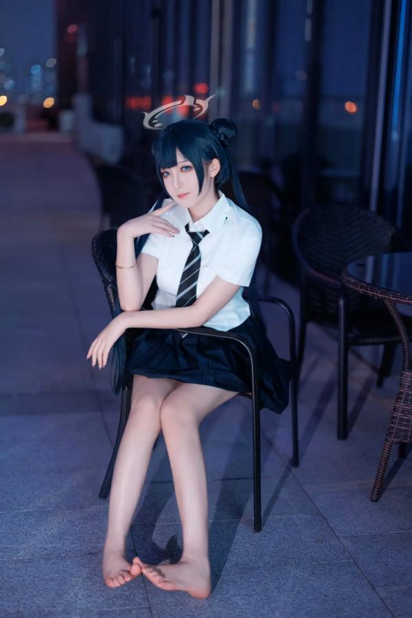    封疆疆v - 妃咲JK制服私房写真，蔚蓝档案夜景夜拍，清纯校服少女角色扮演[33P]第4张图片