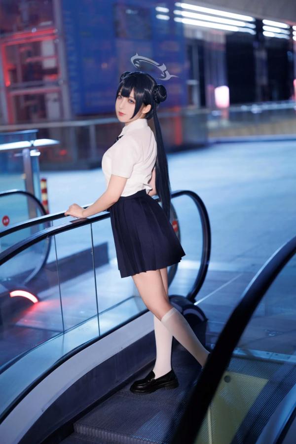    封疆疆v - 妃咲JK制服私房写真，蔚蓝档案夜景夜拍，清纯校服少女角色扮演[33P]第20张图片
