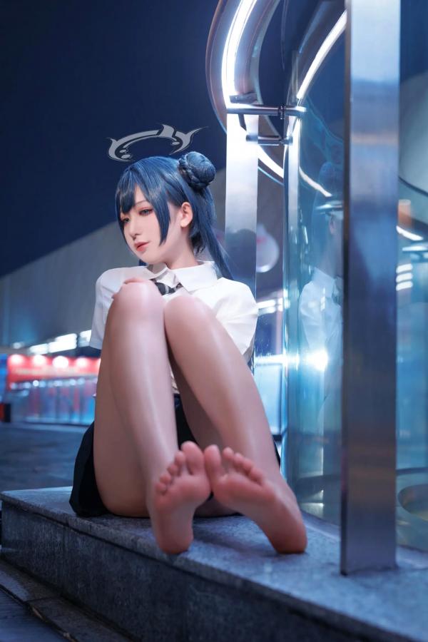   封疆疆v - 妃咲JK制服私房写真，蔚蓝档案夜景夜拍，清纯校服少女角色扮演[33P]第22张图片