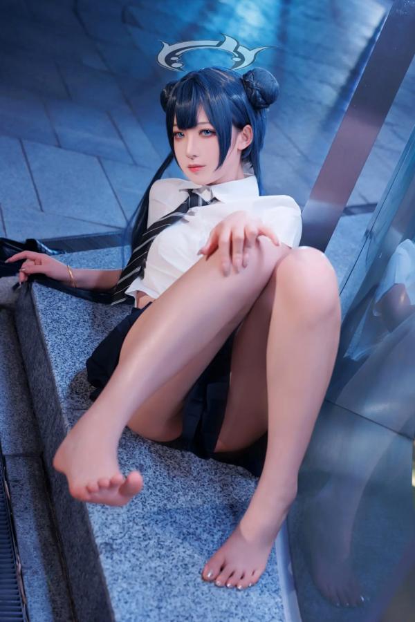    封疆疆v - 妃咲JK制服私房写真，蔚蓝档案夜景夜拍，清纯校服少女角色扮演[33P]第24张图片