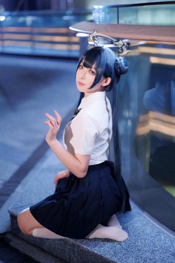    封疆疆v - 妃咲JK制服私房写真，蔚蓝档案夜景夜拍，清纯校服少女角色扮演[33P]第27张图片
