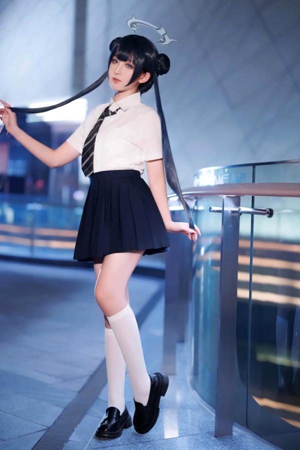    封疆疆v - 妃咲JK制服私房写真，蔚蓝档案夜景夜拍，清纯校服少女角色扮演[33P]第32张图片