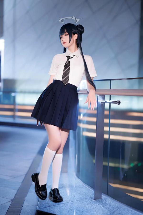    封疆疆v - 妃咲JK制服私房写真，蔚蓝档案夜景夜拍，清纯校服少女角色扮演[33P]第33张图片
