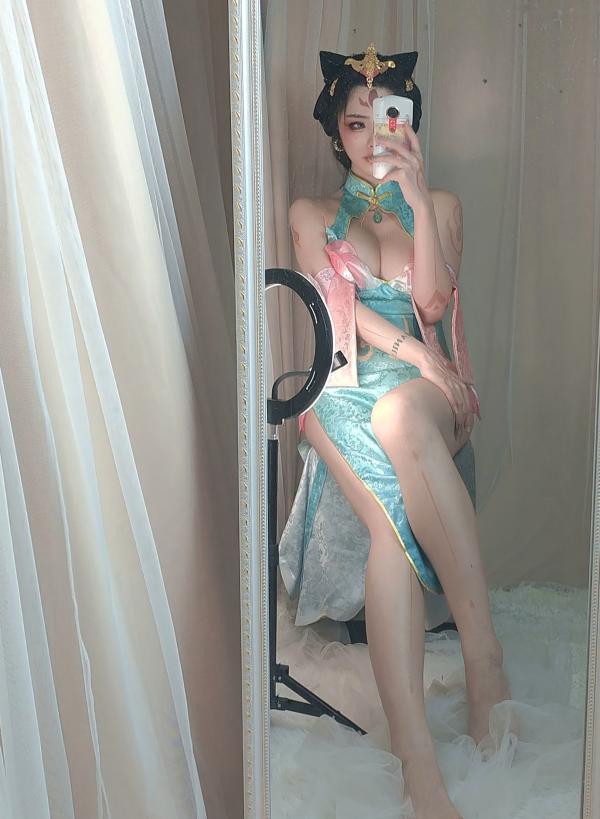    钛合金TiTi-杨玉环古风COSPLAY高叉旗袍绝美镜面私房诱惑第12张图片