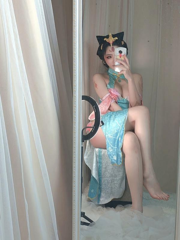    钛合金TiTi-杨玉环古风COSPLAY高叉旗袍绝美镜面私房诱惑第13张图片