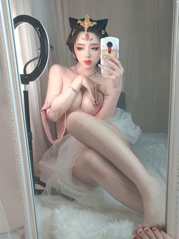    钛合金TiTi-杨玉环古风COSPLAY高叉旗袍绝美镜面私房诱惑第19张图片