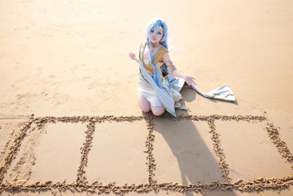    G44不会受伤丨重返未来1999 37角色绝美Cosplay丨治愈系海边沙滩外拍唯美写真 [35P]第12张图片