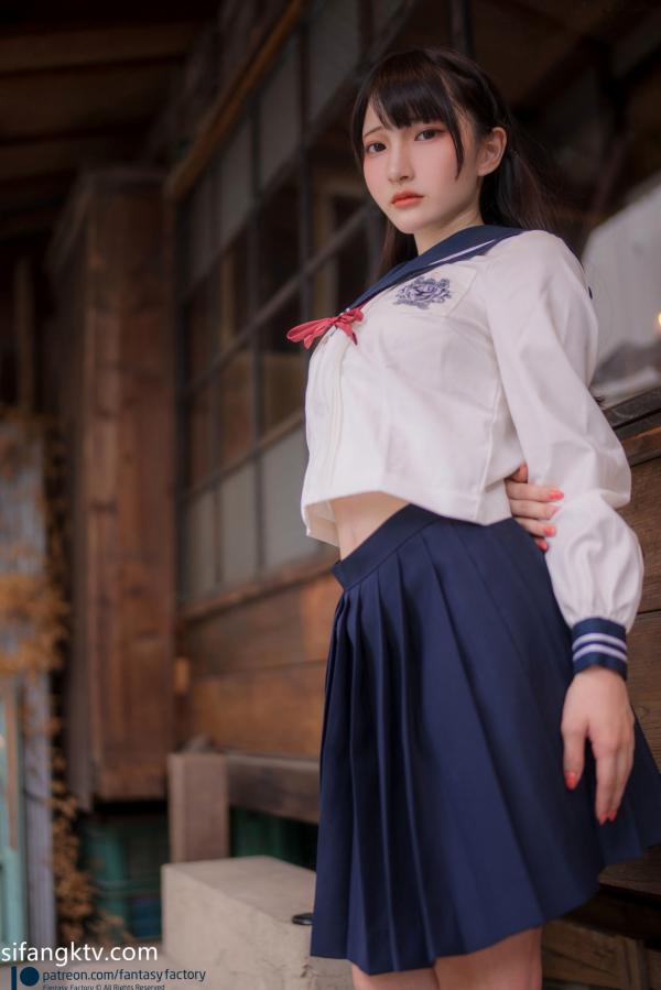    Fantasy-Factory小丁Ding水手服少女，榻榻米上的猫咪互动与校园风写真，清新诱惑的二次元私房大片第14张图片