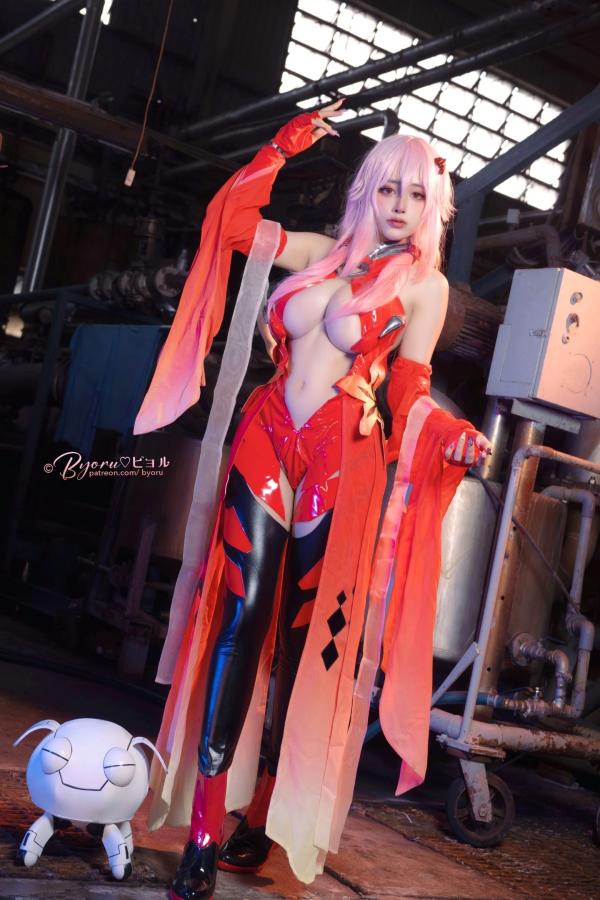    Byoru-Inori-Yuzuriha 楪祈Cosplay，超还原动漫红衣战装，极致性感，御姐风范，视觉盛宴第34张图片