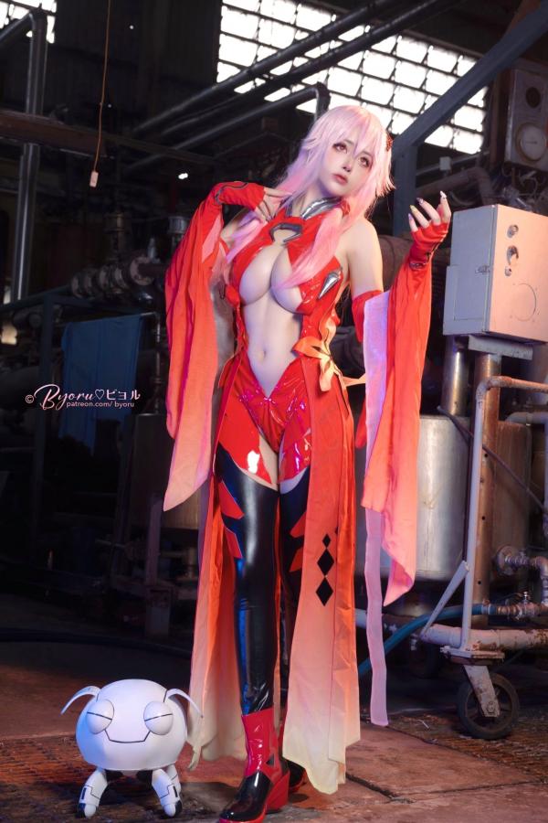    Byoru-Inori-Yuzuriha 楪祈Cosplay，超还原动漫红衣战装，极致性感，御姐风范，视觉盛宴第39张图片