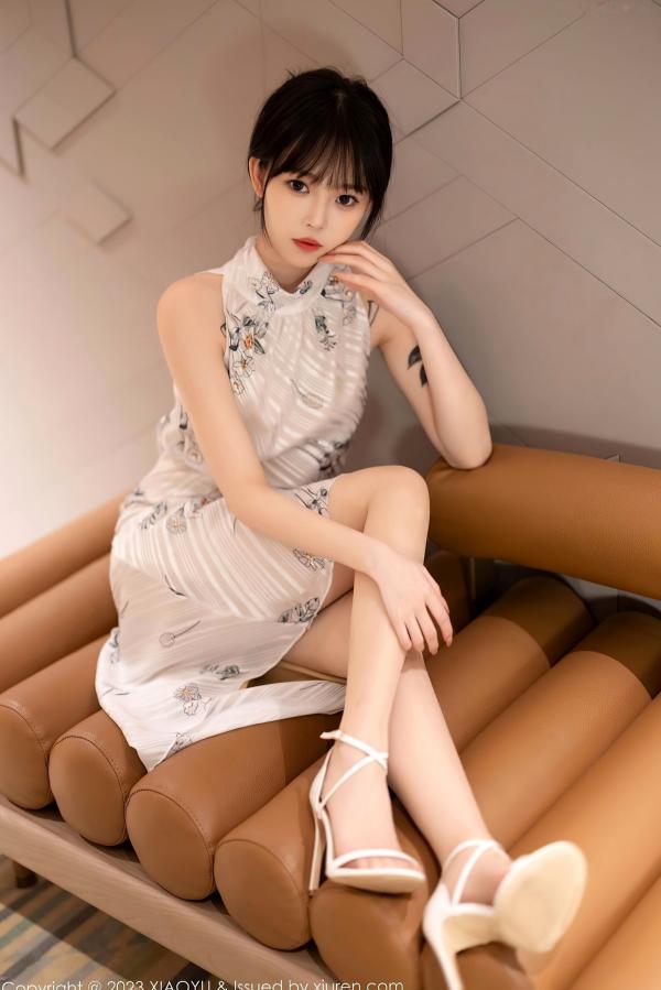    XiaoYu语画界-1118-奶瓶-清纯白色旗袍与黑色小喵情趣内衣角色扮演私房照-黑丝美腿纹身性感写真第10张图片