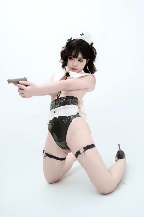    Bangni邦尼武装修女Cosplay演绎，大胆镂空制服诱惑，冷艳绝美私房大尺度写真第45张图片
