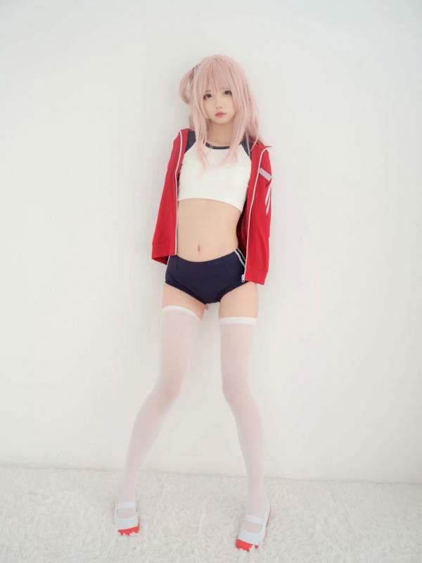    清纯少女五更百鬼：极致体操服角色扮演，猫耳与丝袜的清纯诱惑 [25P]第16张图片