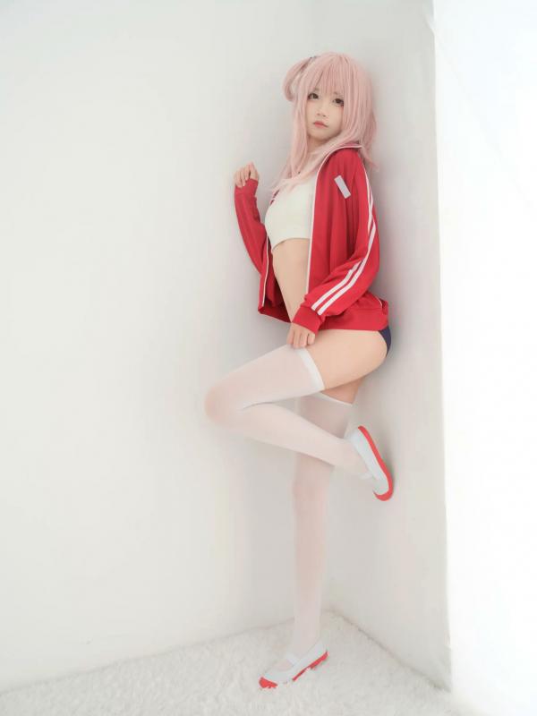    清纯少女五更百鬼：极致体操服角色扮演，猫耳与丝袜的清纯诱惑 [25P]第17张图片