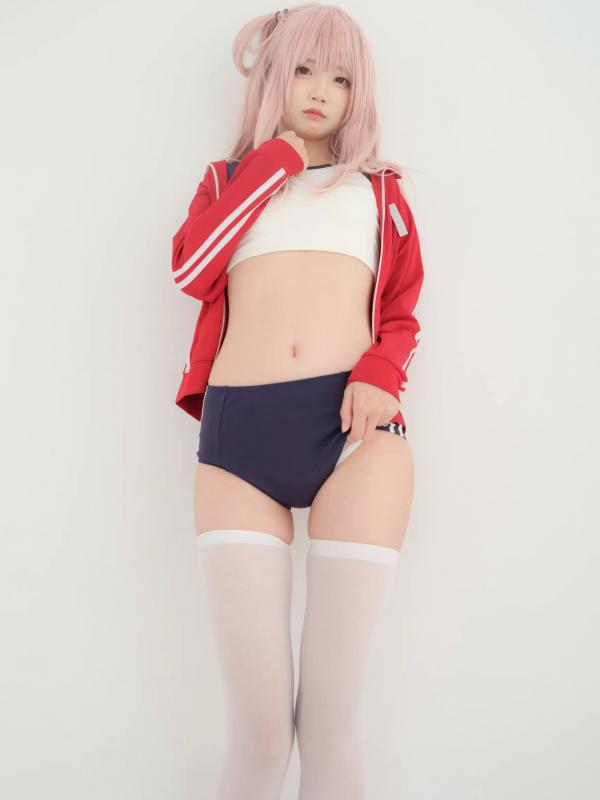    清纯少女五更百鬼：极致体操服角色扮演，猫耳与丝袜的清纯诱惑 [25P]第24张图片