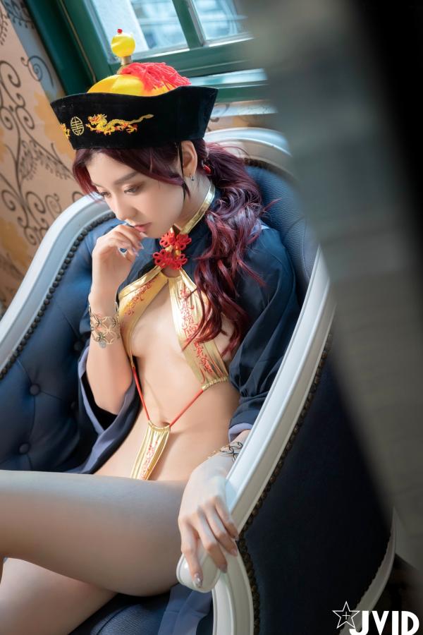    JVID-卡洛琳-僵尸少女角色扮演-深夜限定特典-大尺度私房照-性感诱惑-穿越多重宇宙的复活僵尸少女-2022.11.27第44张图片
