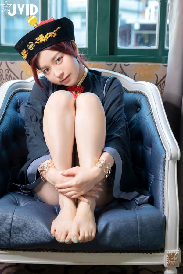    JVID-卡洛琳-僵尸少女角色扮演-深夜限定特典-大尺度私房照-性感诱惑-穿越多重宇宙的复活僵尸少女-2022.11.27第45张图片