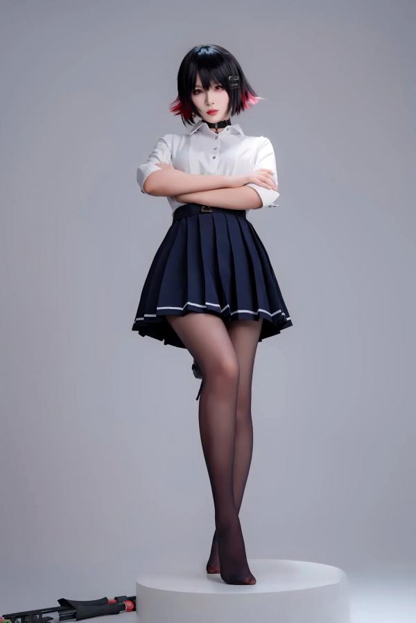    轩萧学姐 鲨鱼妹JK制服cos写真 绝美红瞳黑丝美腿[100P]第46张图片