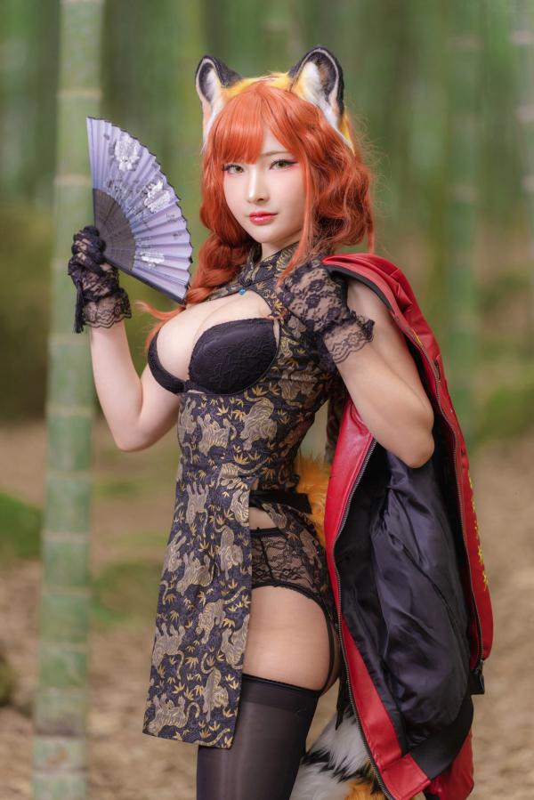    Fantasy-Factory-小丁Ding-虎年限定虎娘COS-竹林机枪改良旗袍性感制服-2022.01第2张图片