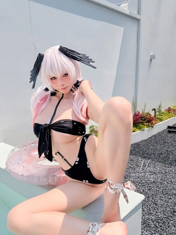    咬一口兔娘 - 下江小春 泳装COSPLAY，清纯治愈系天使在泳池边，极致诱惑的二次元角色扮演大尺度私房照 [95P]第85张图片