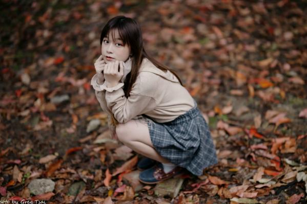    畊畊 - 台大校园清新写真，甜美少女的秋日治愈系漫步之旅 [112P]第28张图片