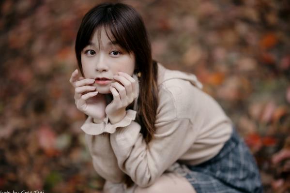    畊畊 - 台大校园清新写真，甜美少女的秋日治愈系漫步之旅 [112P]第30张图片