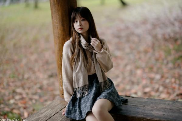    畊畊 - 台大校园清新写真，甜美少女的秋日治愈系漫步之旅 [112P]第35张图片